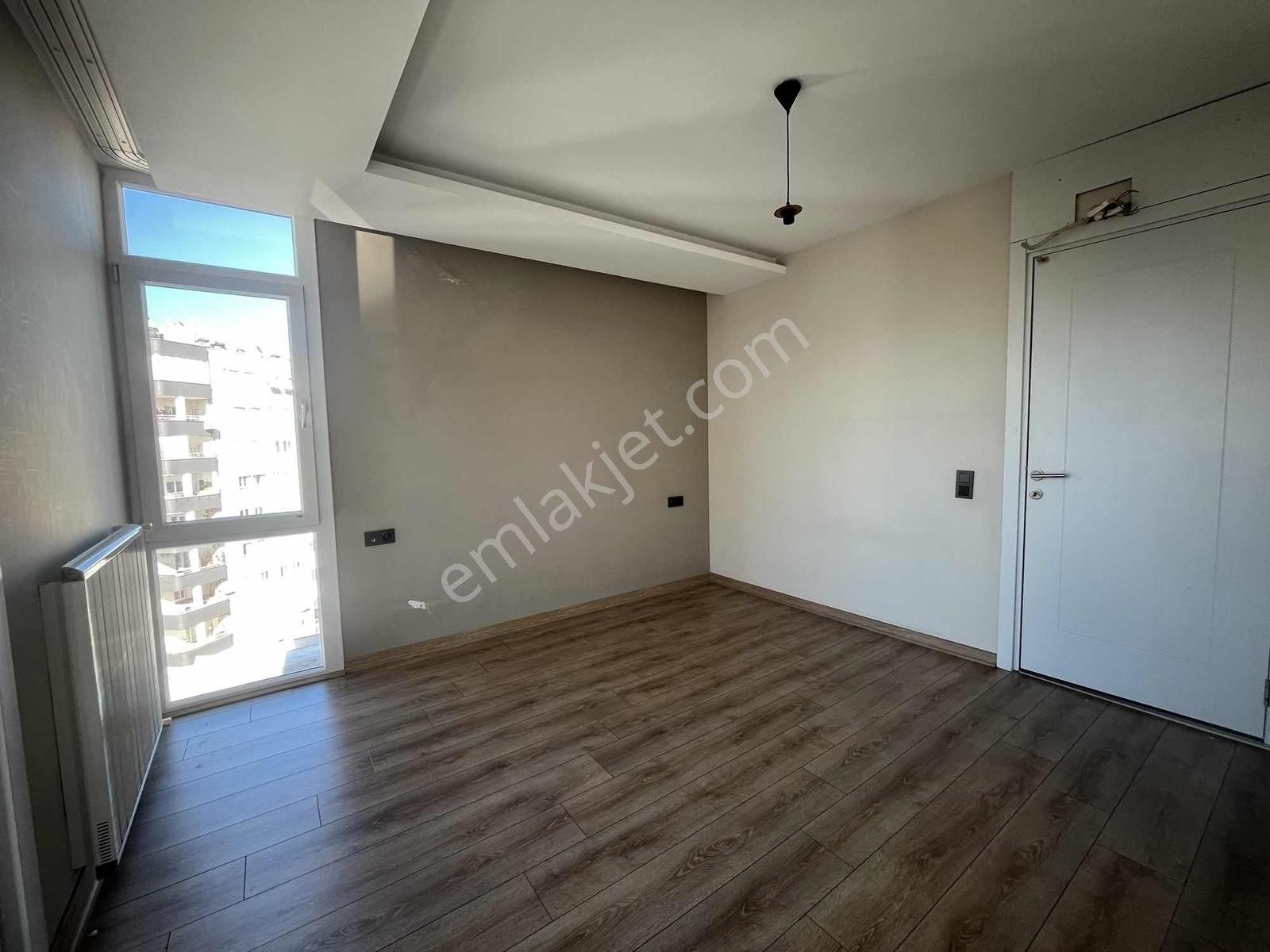 Toros Mahallesi/ultra Lüks/2+1/cep Mutfak/ç.banyo/g.odalı/kombi! - Görsel 10