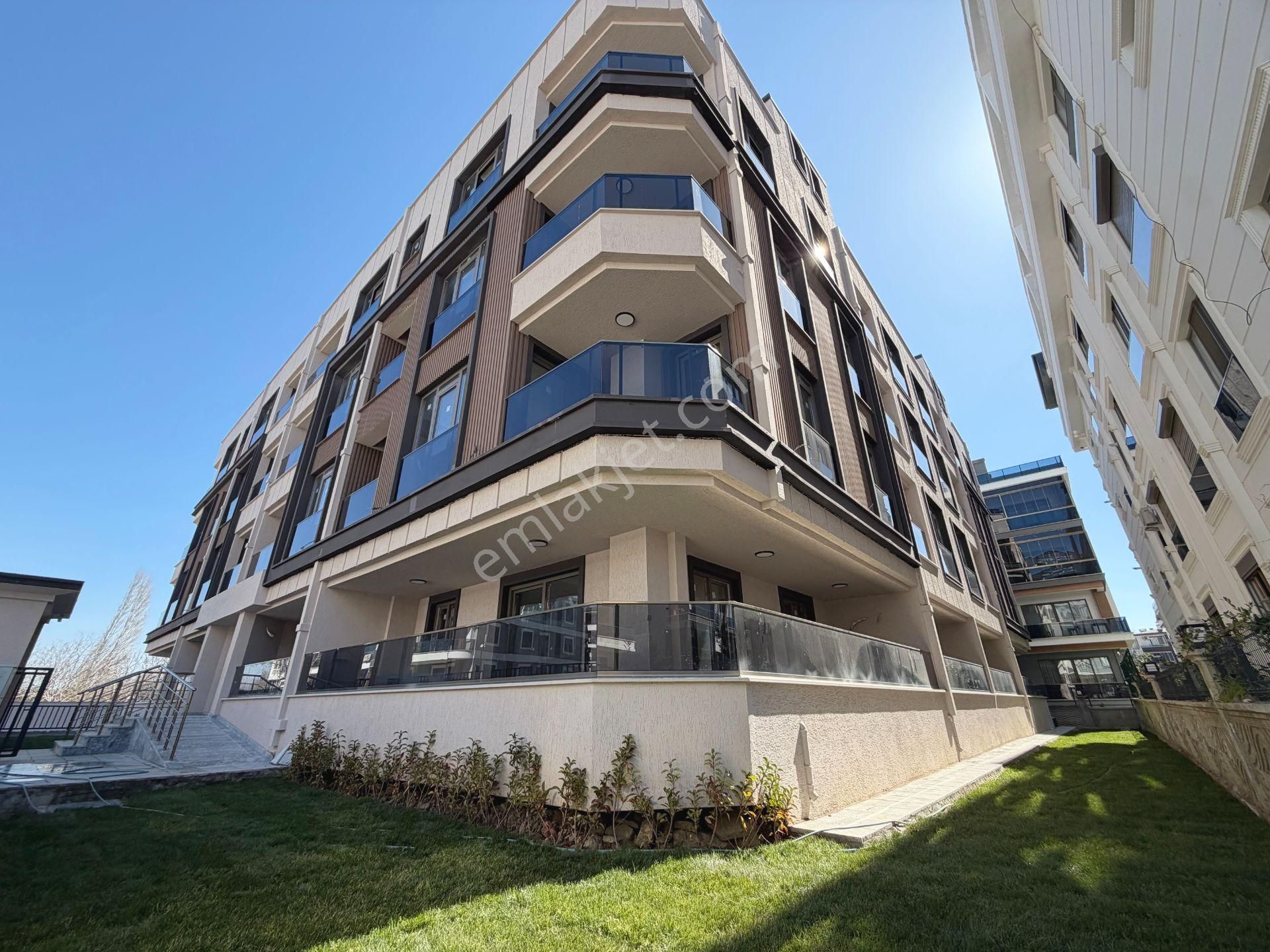 🟢 Güç Gayrimenkul'den Akçay'da Müstakil Tadında %60-70 Krediye Uygun 1+1 Daire