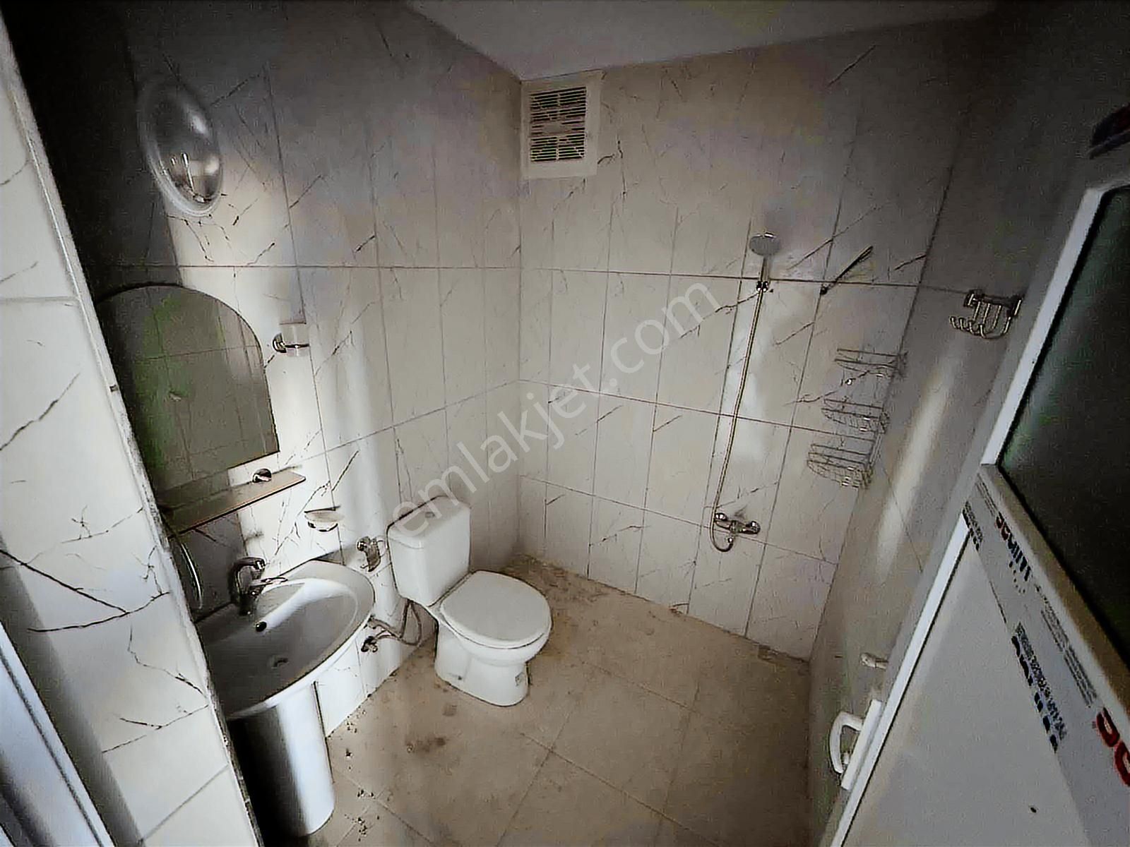 Yeşiltepe'de Caddeye Yakın 2 Katlı Müstakil - Görsel 26