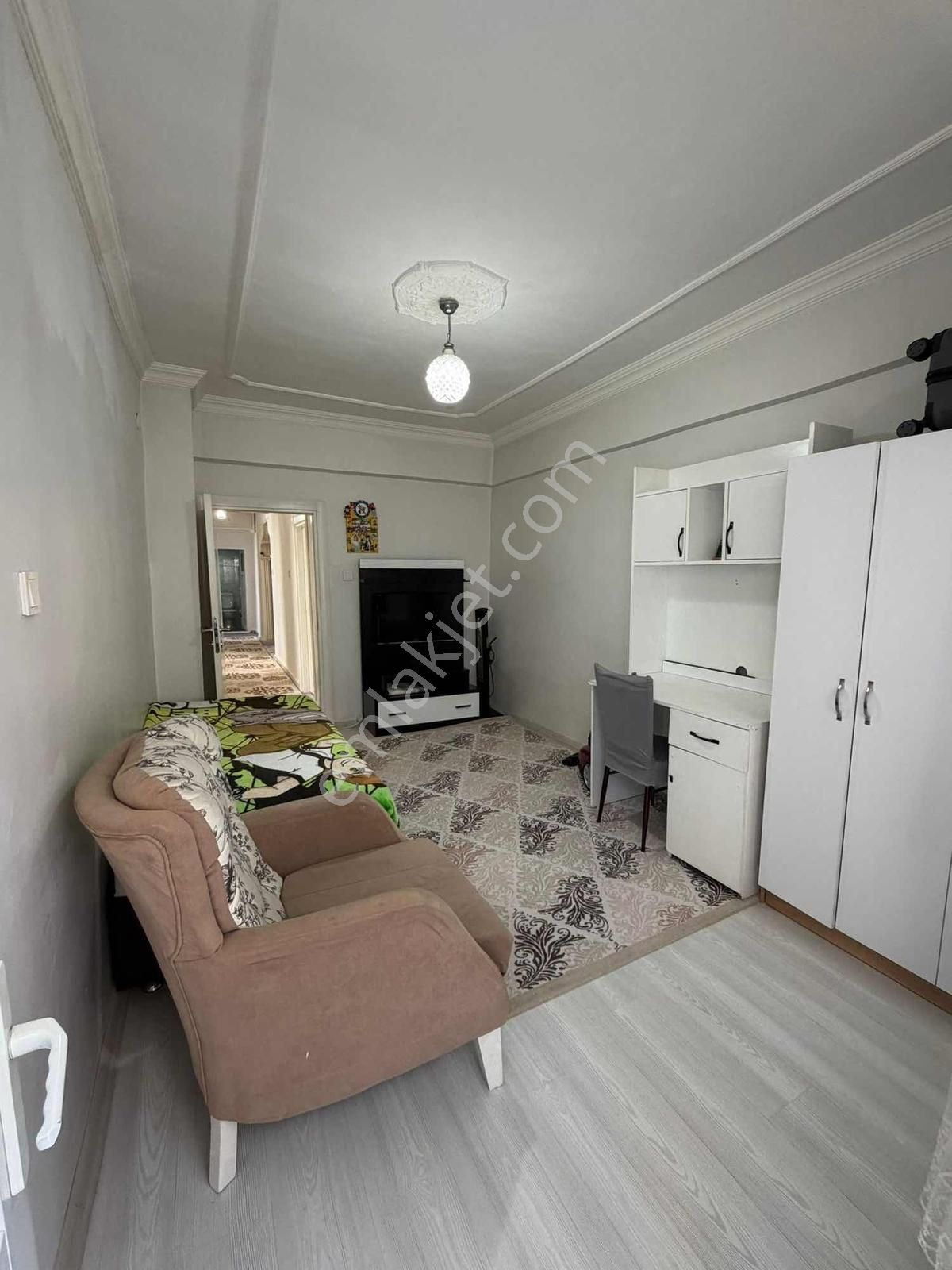 Polis Okulu Civarı Full Bakımlı Acil Satılık Arakat Daire !!!!!! - Görsel 14