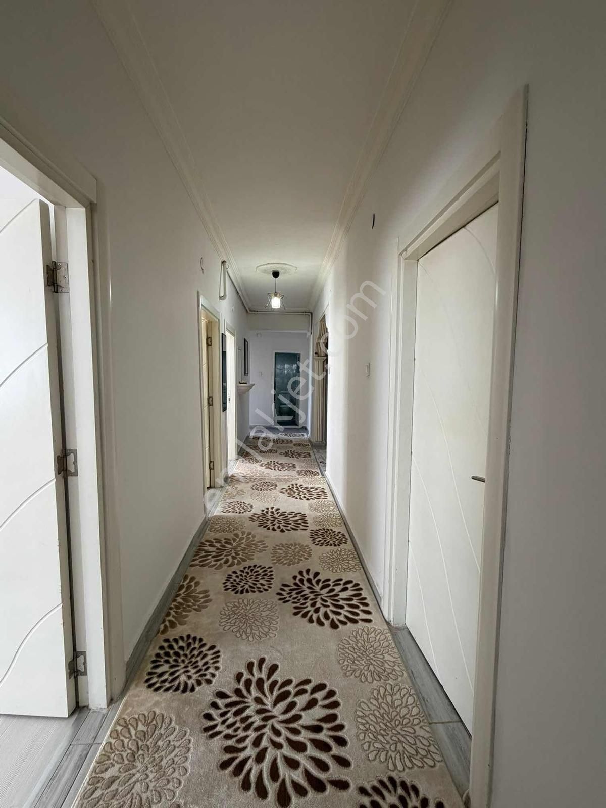 Polis Okulu Civarı Full Bakımlı Acil Satılık Arakat Daire !!!!!! - Görsel 4