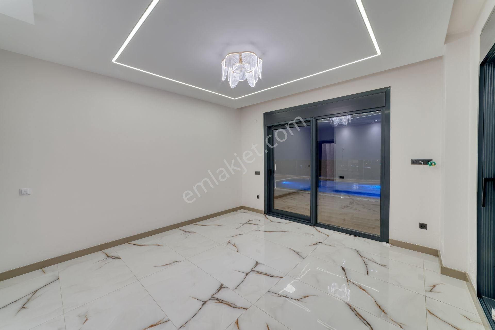 Alanya Kestel (yaylalı)’de Full Deniz & Kale Manzaralı Lüks 4+1 Özel Villa - Görsel 14