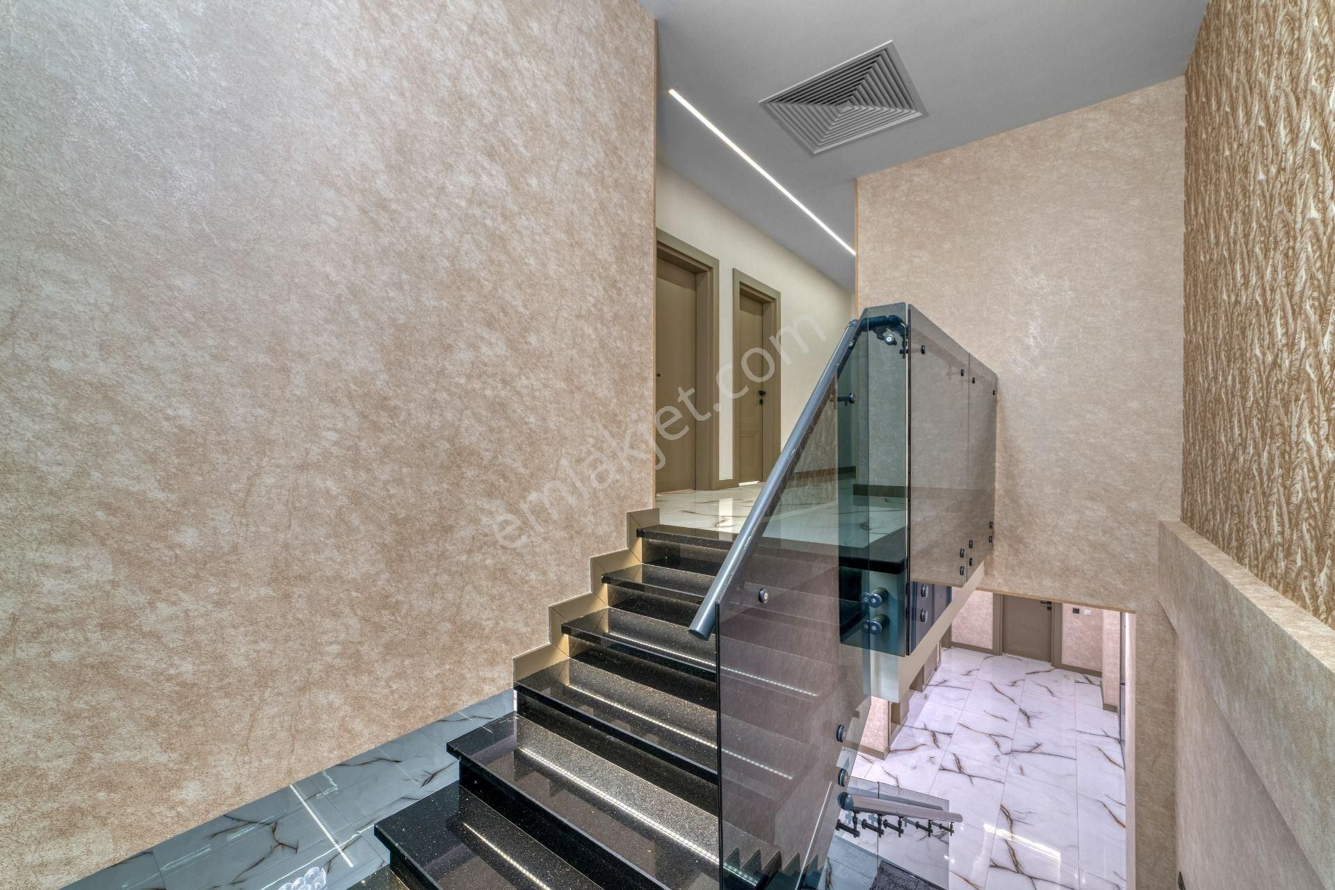 Alanya Kestel (yaylalı)’de Full Deniz & Kale Manzaralı Lüks 4+1 Özel Villa - Görsel 15