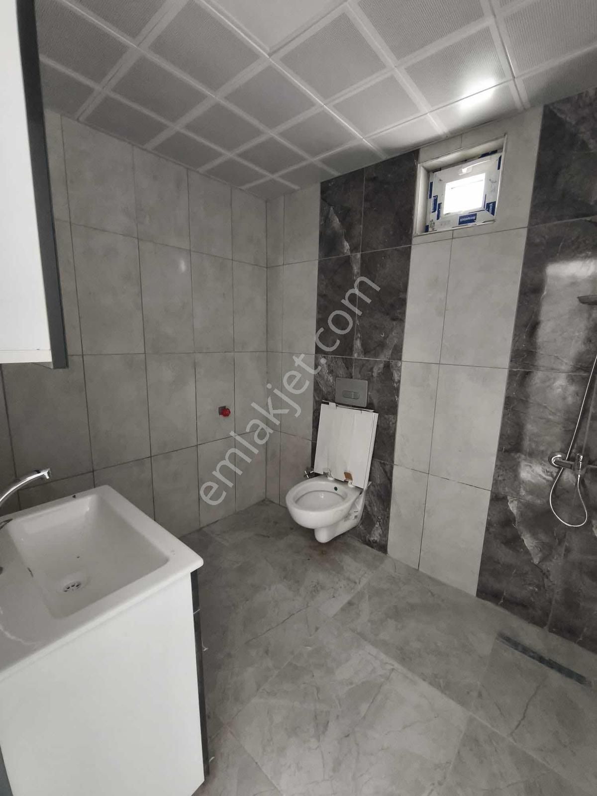 Esenboğa Mahallesinde Ana Cadde Üzeri Satılık Daire - Görsel 10