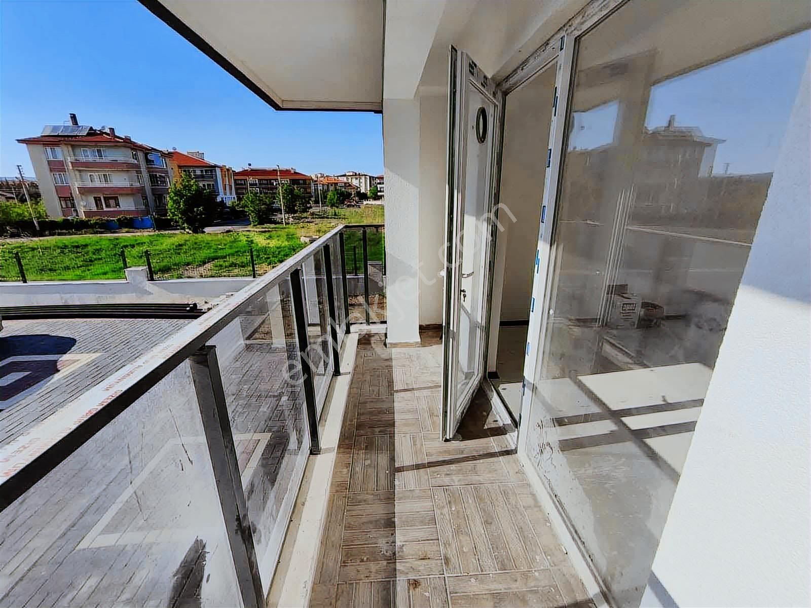 Esenboğa Mahallesinde Ana Cadde Üzeri Satılık Daire - Görsel 12