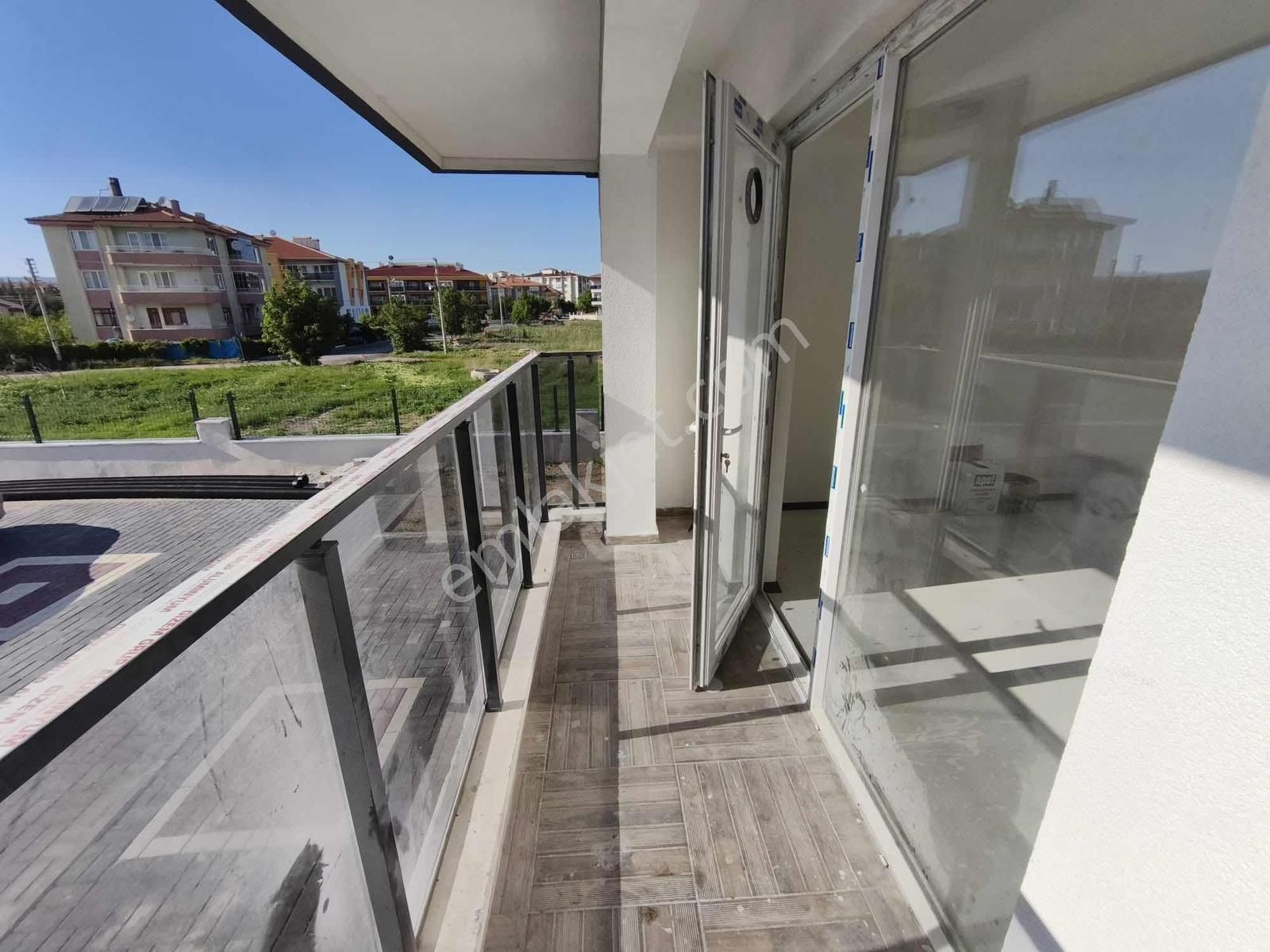 Esenboğa Mahallesinde Ana Cadde Üzeri Satılık Daire - Görsel 9