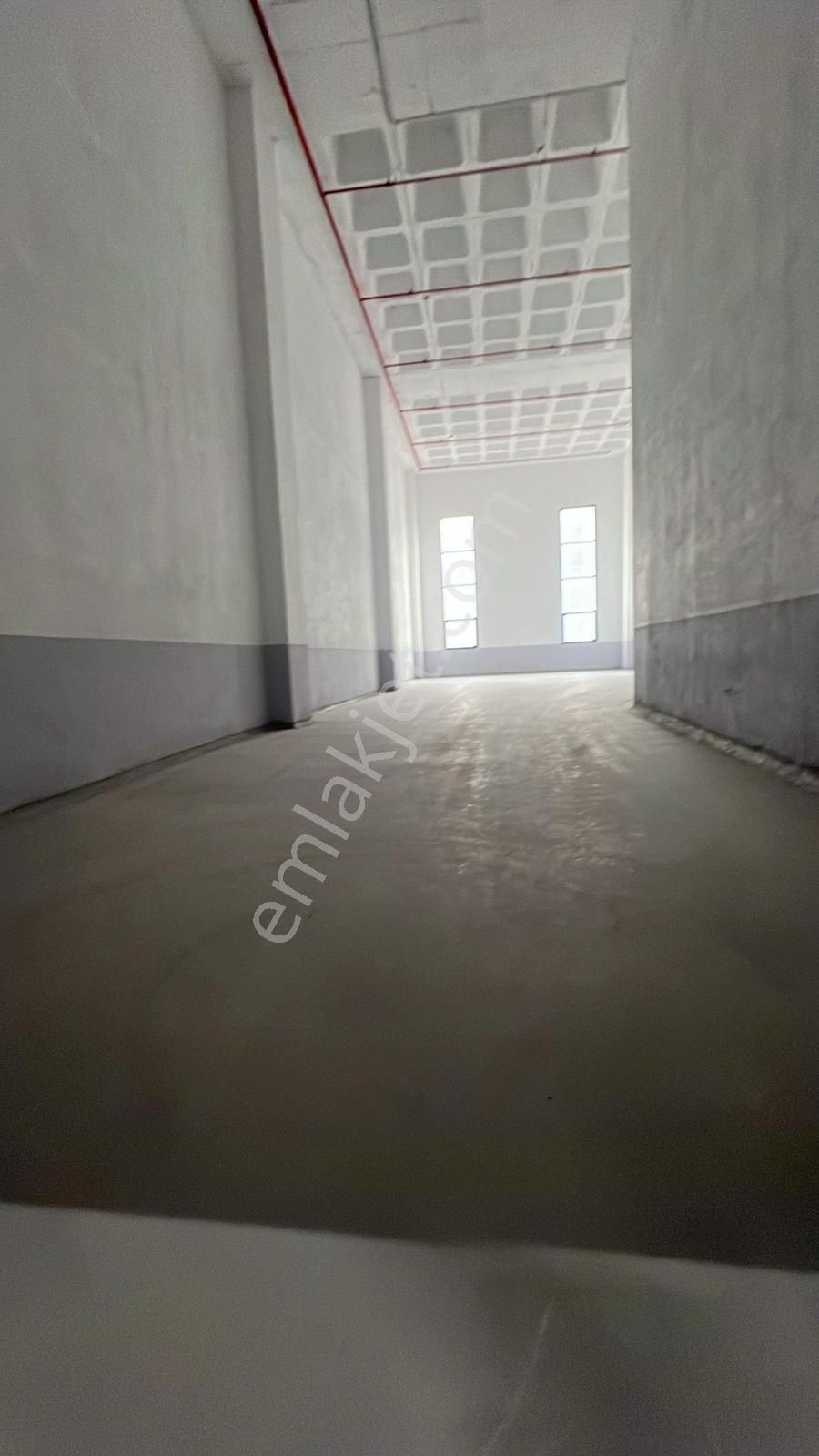 Göze Emlakdan Kiralik İş Yeri - Görsel 2