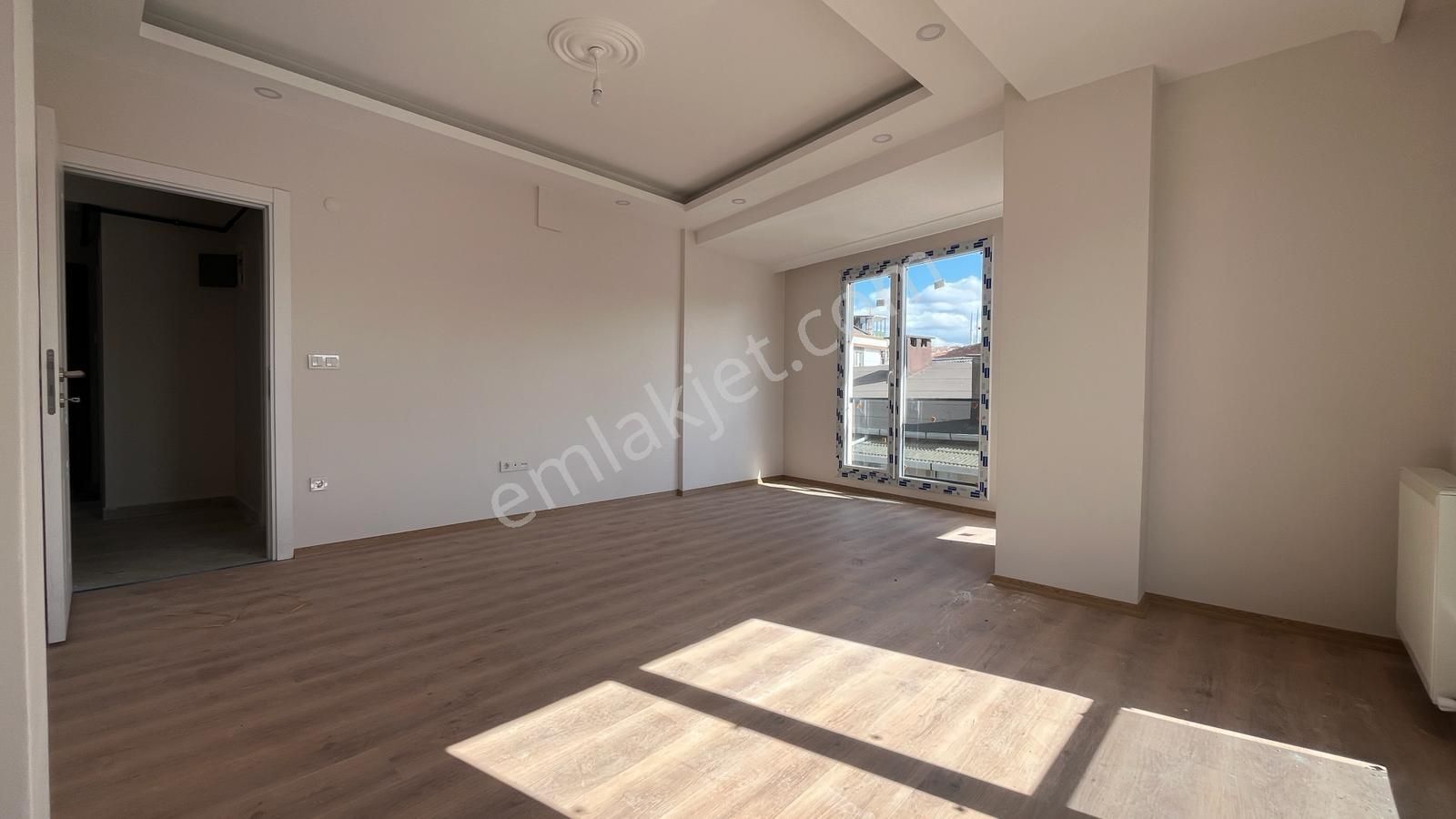 Çavuşpaşa*da 3+1 110m2 Sıfır K.otoparklı Daire - Görsel 2