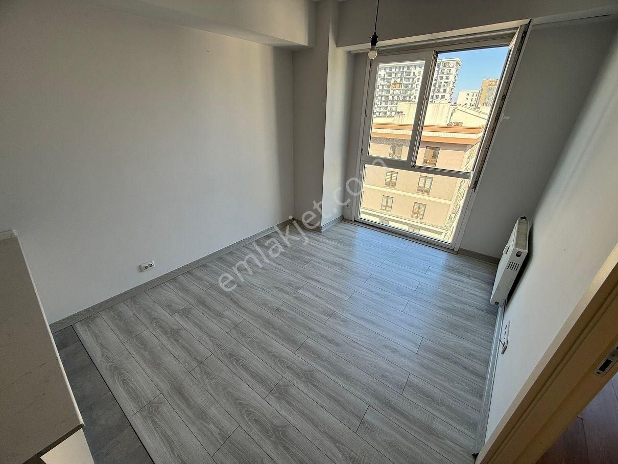 Esenyurt Cumhuriyet Mahallesinde New Residence De Kiralık 1+1=50 - Görsel 6