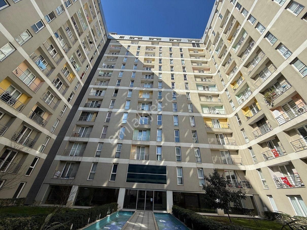 Esenyurt Cumhuriyet Mahallesinde New Residence De Kiralık 1+1=50 - Görsel 15