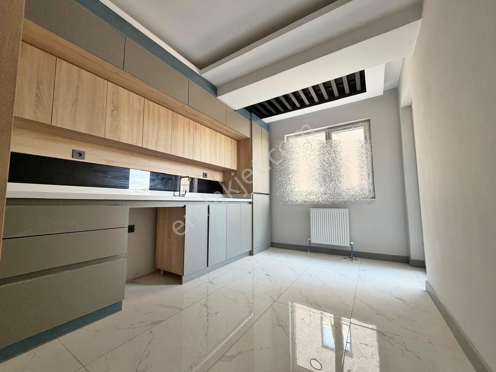 Yuvam'dan Menderesde Merkezi Konumda Acil Satılık 3+1