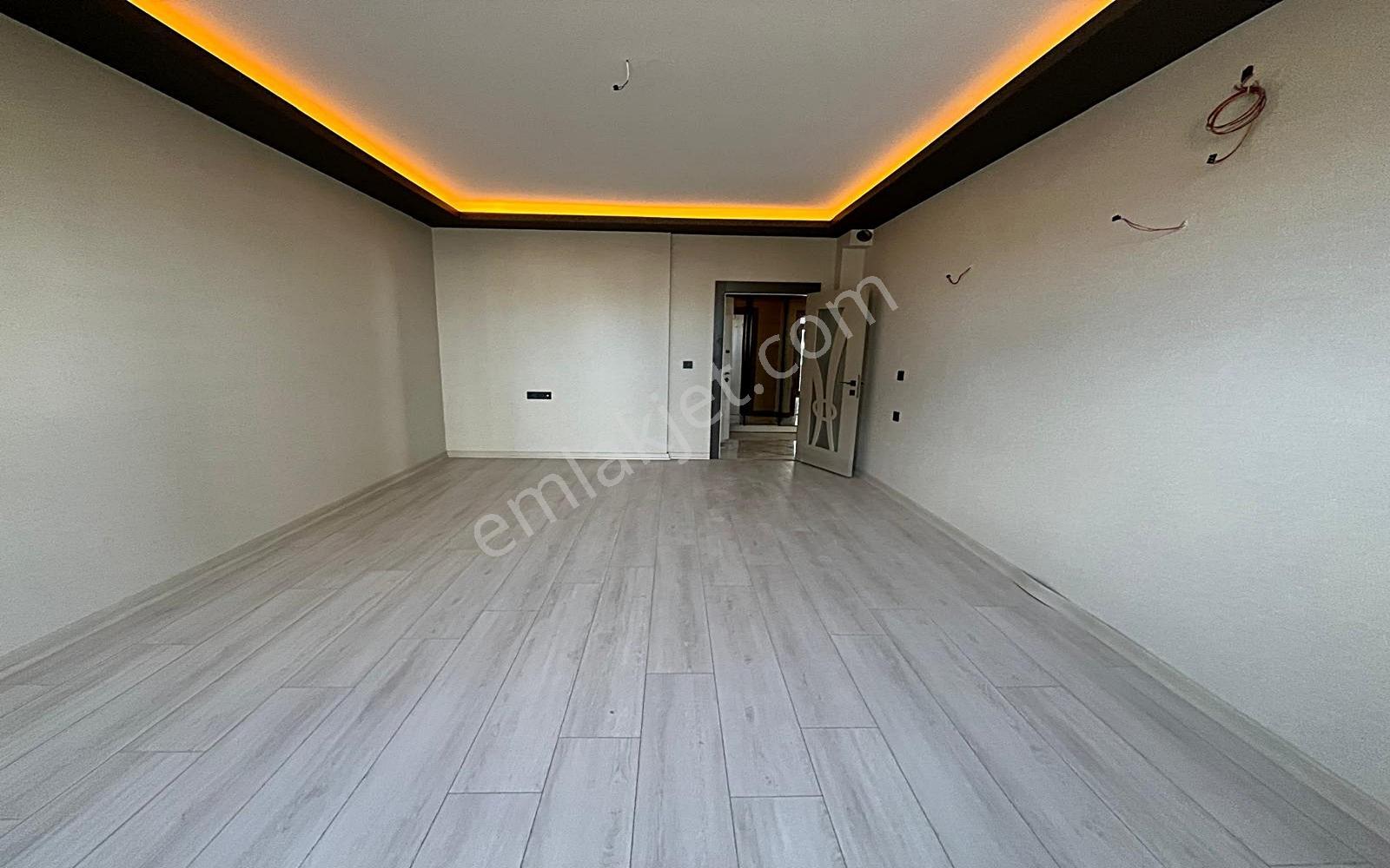 Yenikent Emlak'tan 3+1 Gösterişli Full Yapılı Site Dairesi - Görsel 7