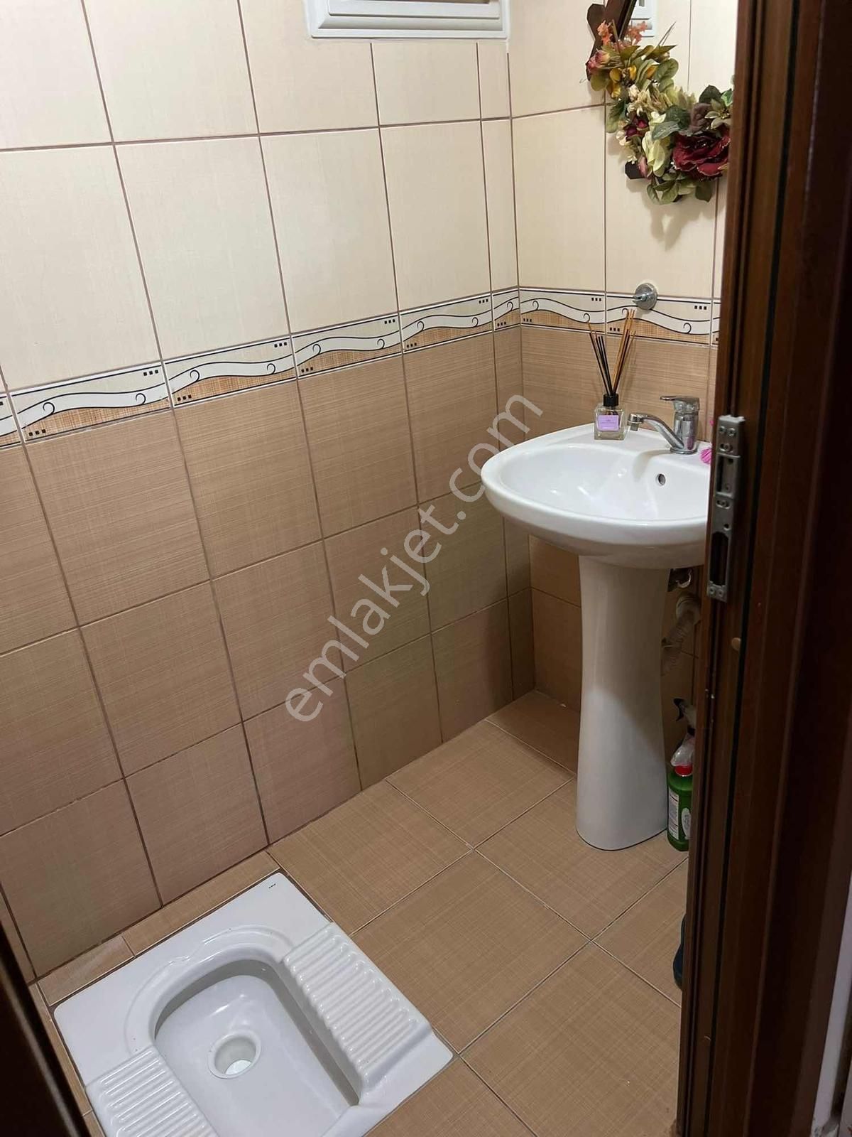 Mersin Yenişehir Gazi Mah. Bakımlı 3+1 Doğalgazlı - Görsel 12