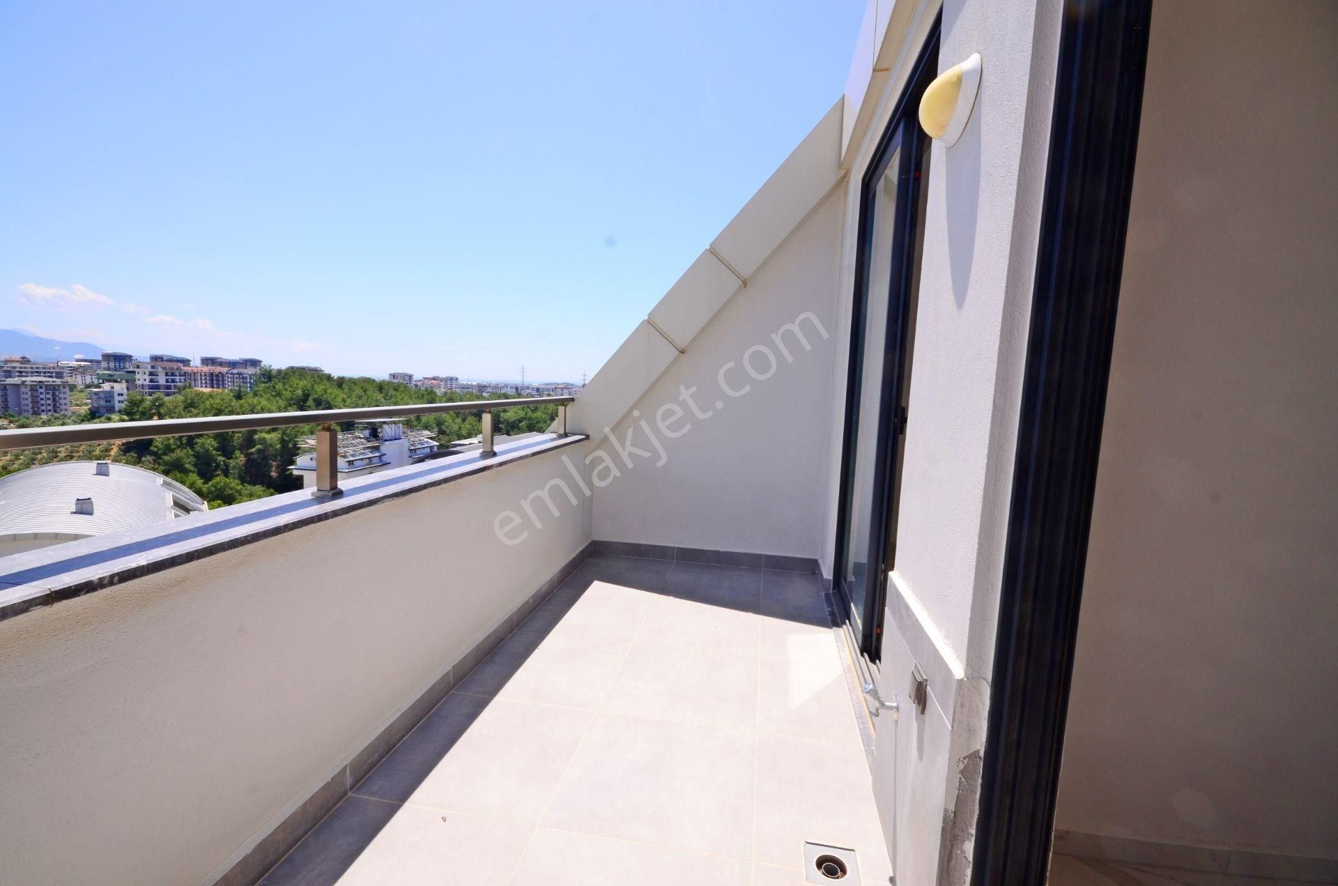 Alanya Avsallar’da Satılık 2+1 Penthouse – Zengin Sosyal Aktiviteli Lüks Site - Görsel 14