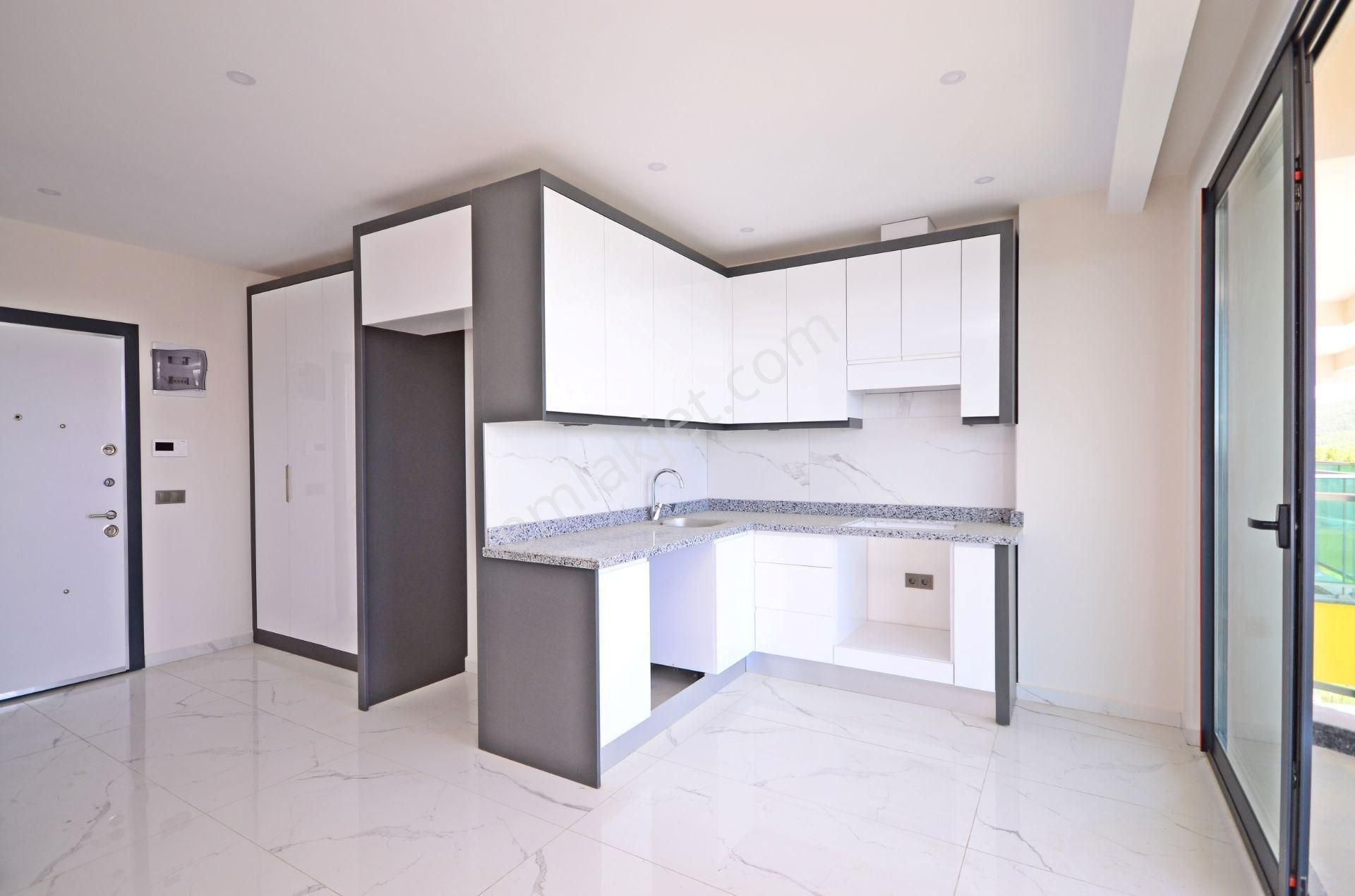 Alanya Avsallar’da Satılık 2+1 Penthouse – Zengin Sosyal Aktiviteli Lüks Site - Görsel 4