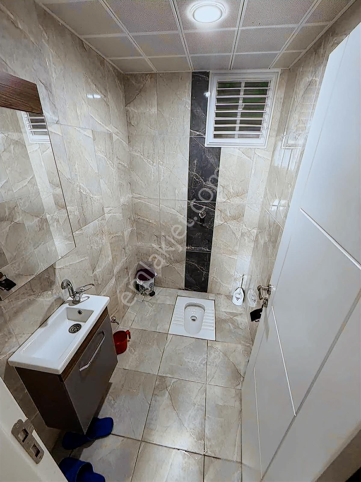 Saraycık'ta Merkezi Konum! Çok Geniş Mega Lüks 160 M2 4+1 Daire! - Görsel 3