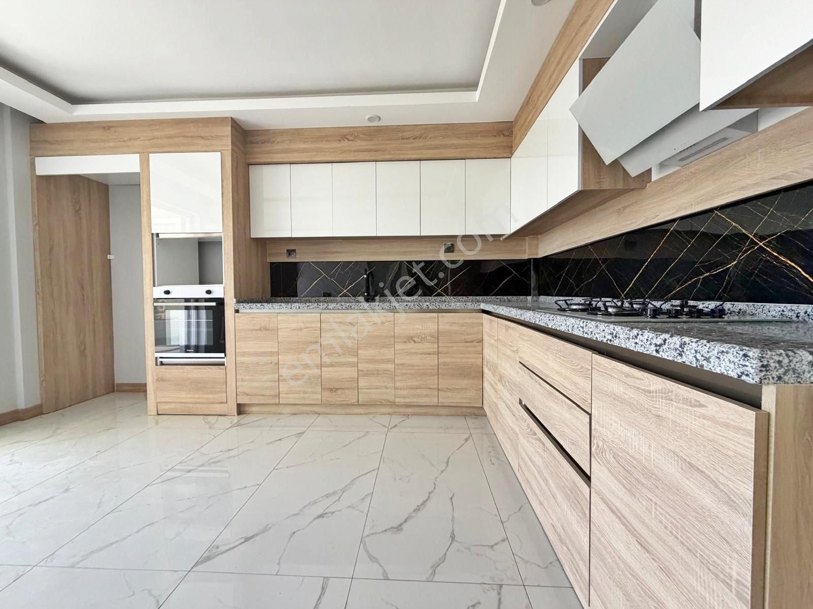 Yuvam'dan Menderesde Merkezi Konumda Ulta Lüx 4+1