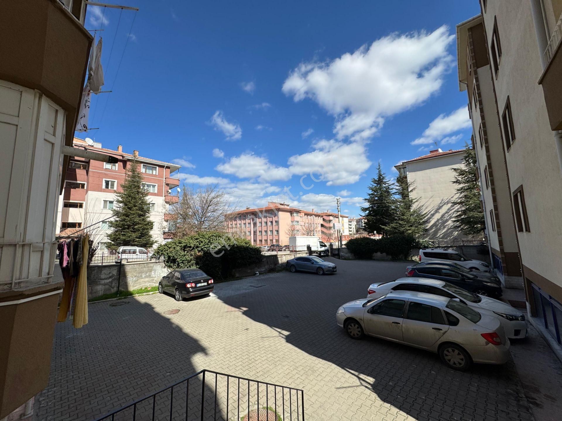 Es-astan Osmanlı Mahallesinde Site İçinde Ara Katta 3+1 Kupon Daire - Görsel 30