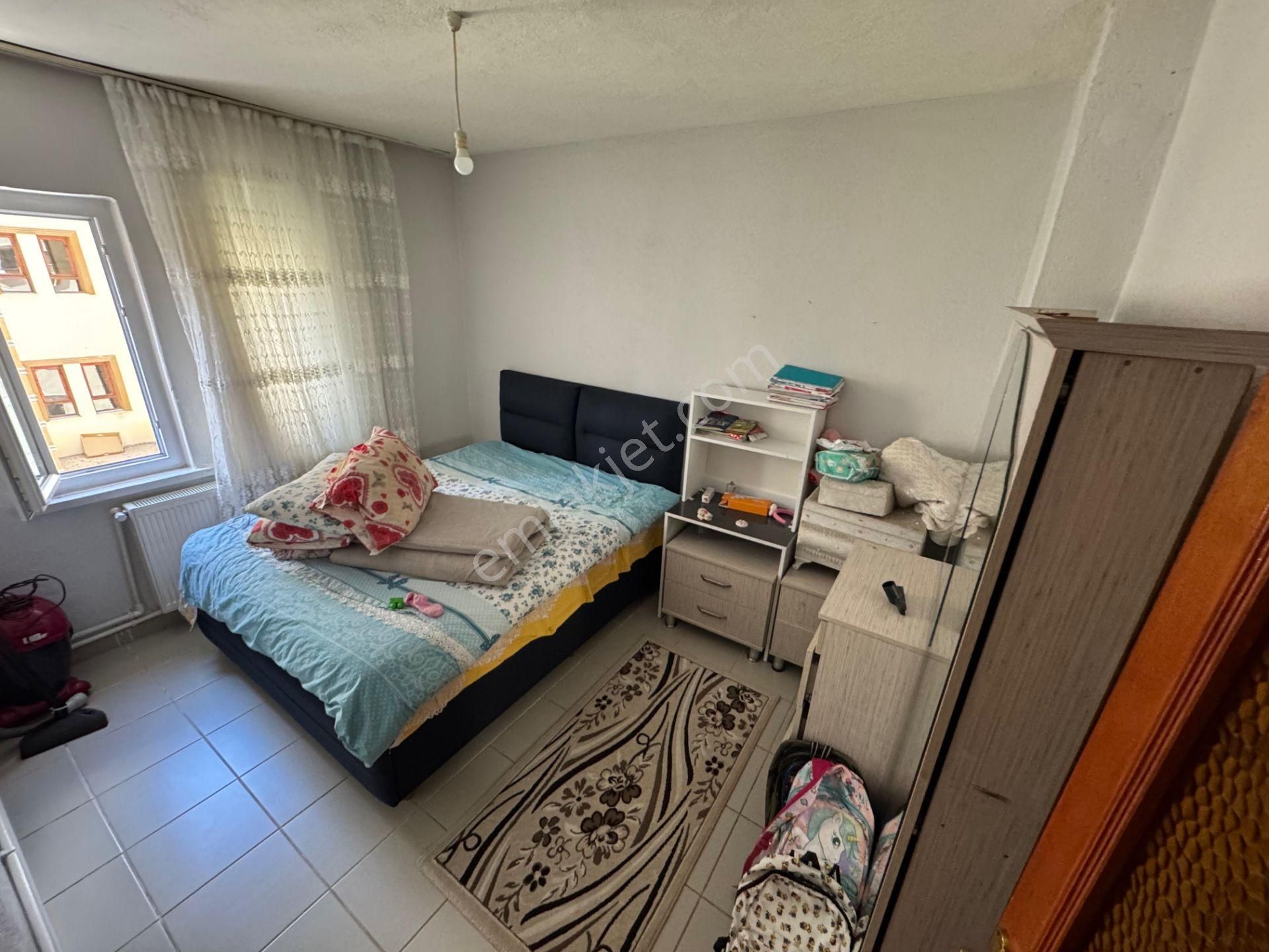 Es-astan Osmanlı Mahallesinde Site İçinde Ara Katta 3+1 Kupon Daire - Görsel 15