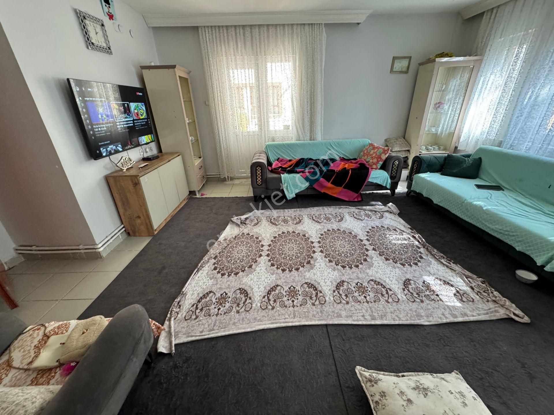 Es-astan Osmanlı Mahallesinde Site İçinde Ara Katta 3+1 Kupon Daire - Görsel 5