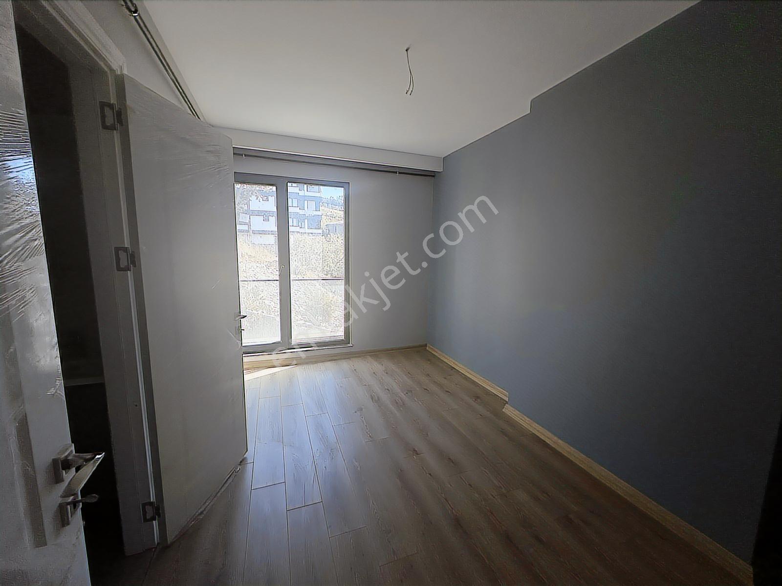 Anka Real Estate/çamlıcada Satılık 4+1 Lüks Dubleks Daire - Görsel 21
