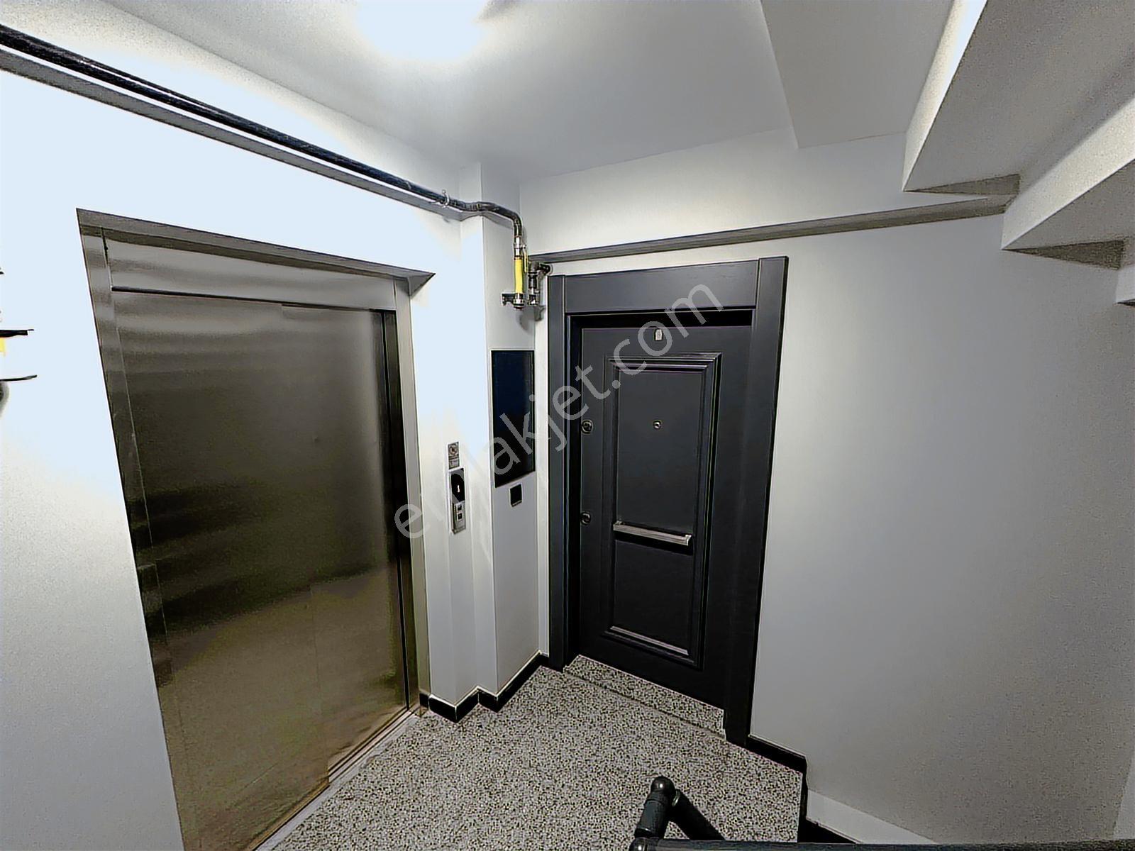 Anka Real Estate/çamlıcada Satılık 3+1 Lüks Daire - Görsel 19