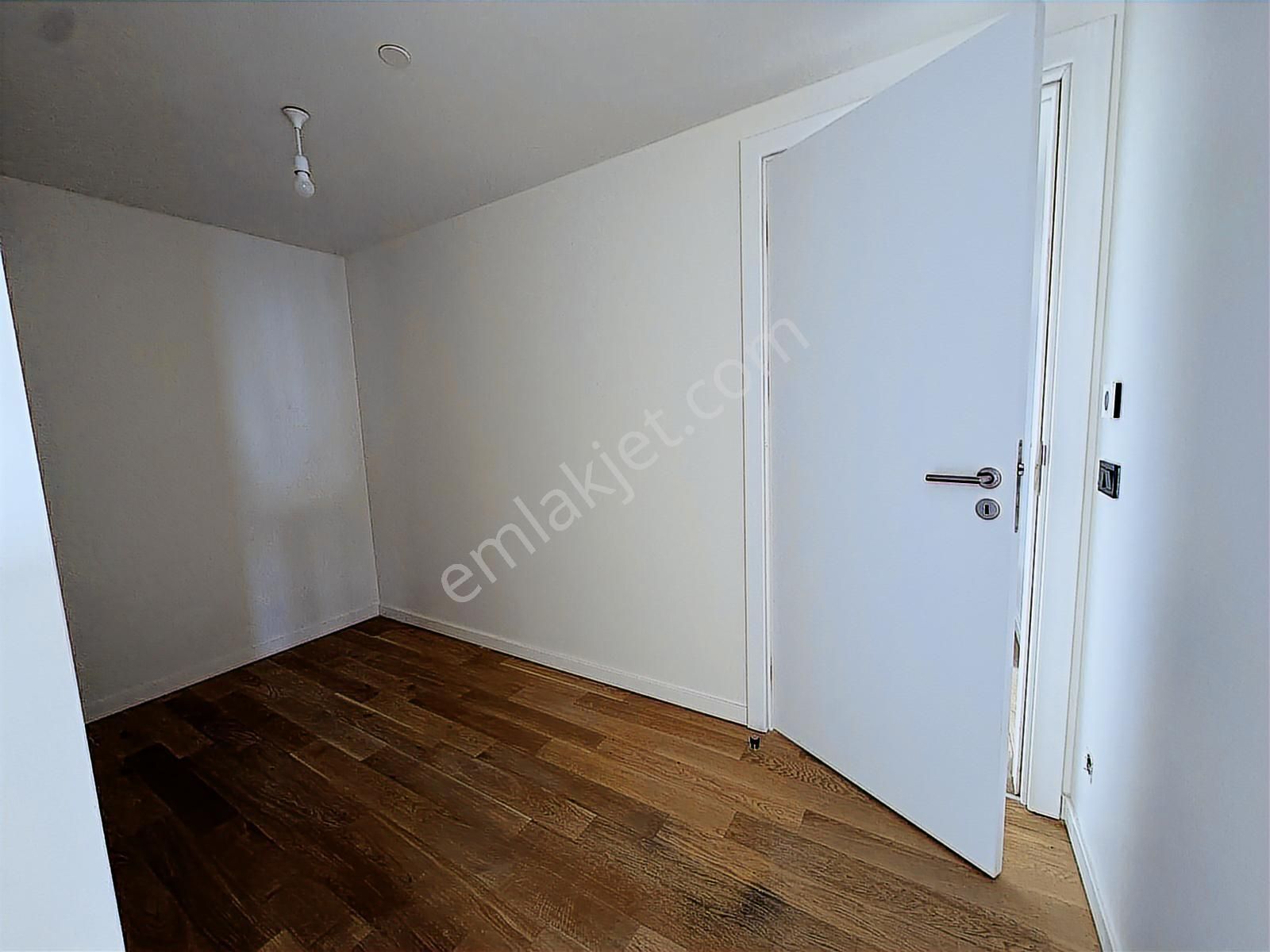 Vakıf Gyo Satış Ofisinden %5 Peşin Hemen Teslim 3+1 Daire - Görsel 12