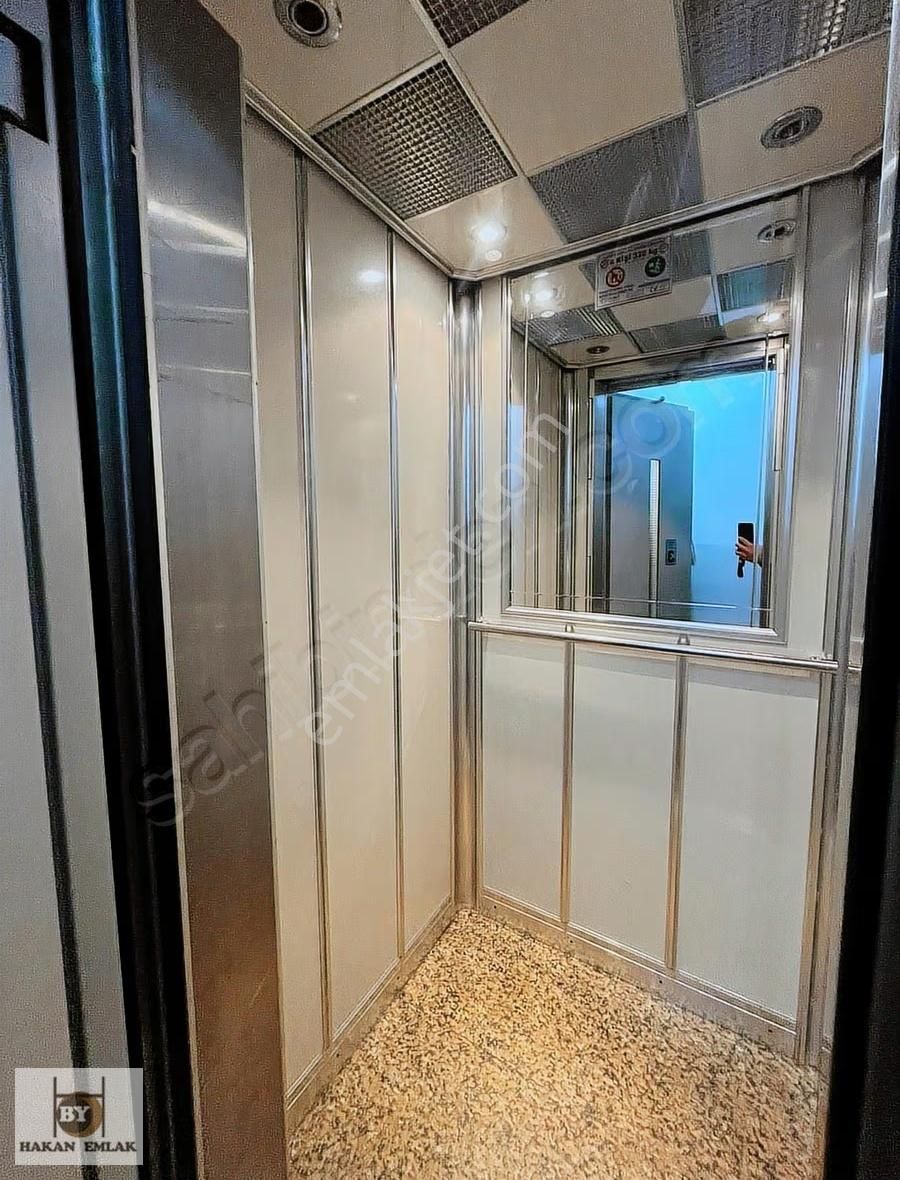 Bahçelievler'de Satılık 2+1 Daire - Metro Yakını - Görsel 19