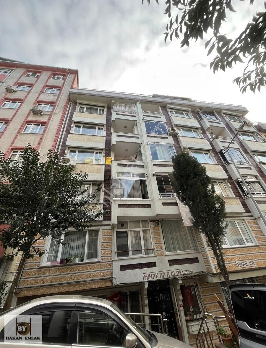 Bahçelievler'de Satılık 2+1 Daire - Metro Yakını