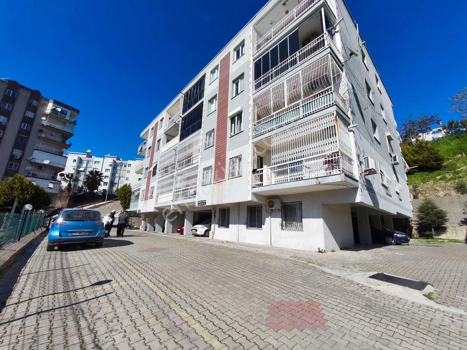 İzmir Karabağlar'da Geniş Ve Ferah 3+1 Satılık - Görsel 22