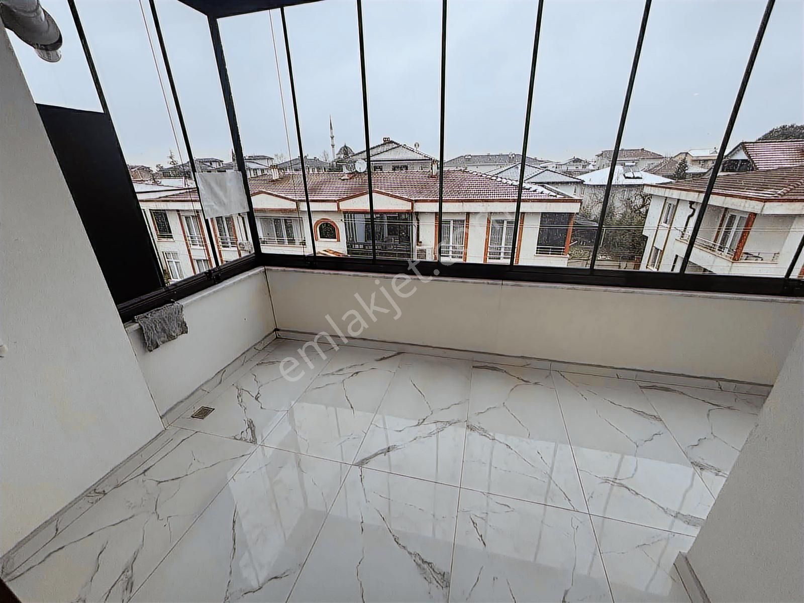 Lüks | 3.kat | Ön Cephe | Çift Balkonlu | İskanlı | 3+1 Daire - Görsel 17