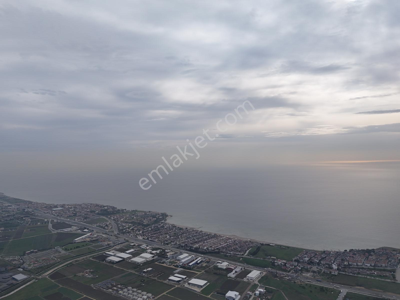 İstanbul Selimpaşa Mah. Villa İmarlı Satılık Tek Tapu Arsa