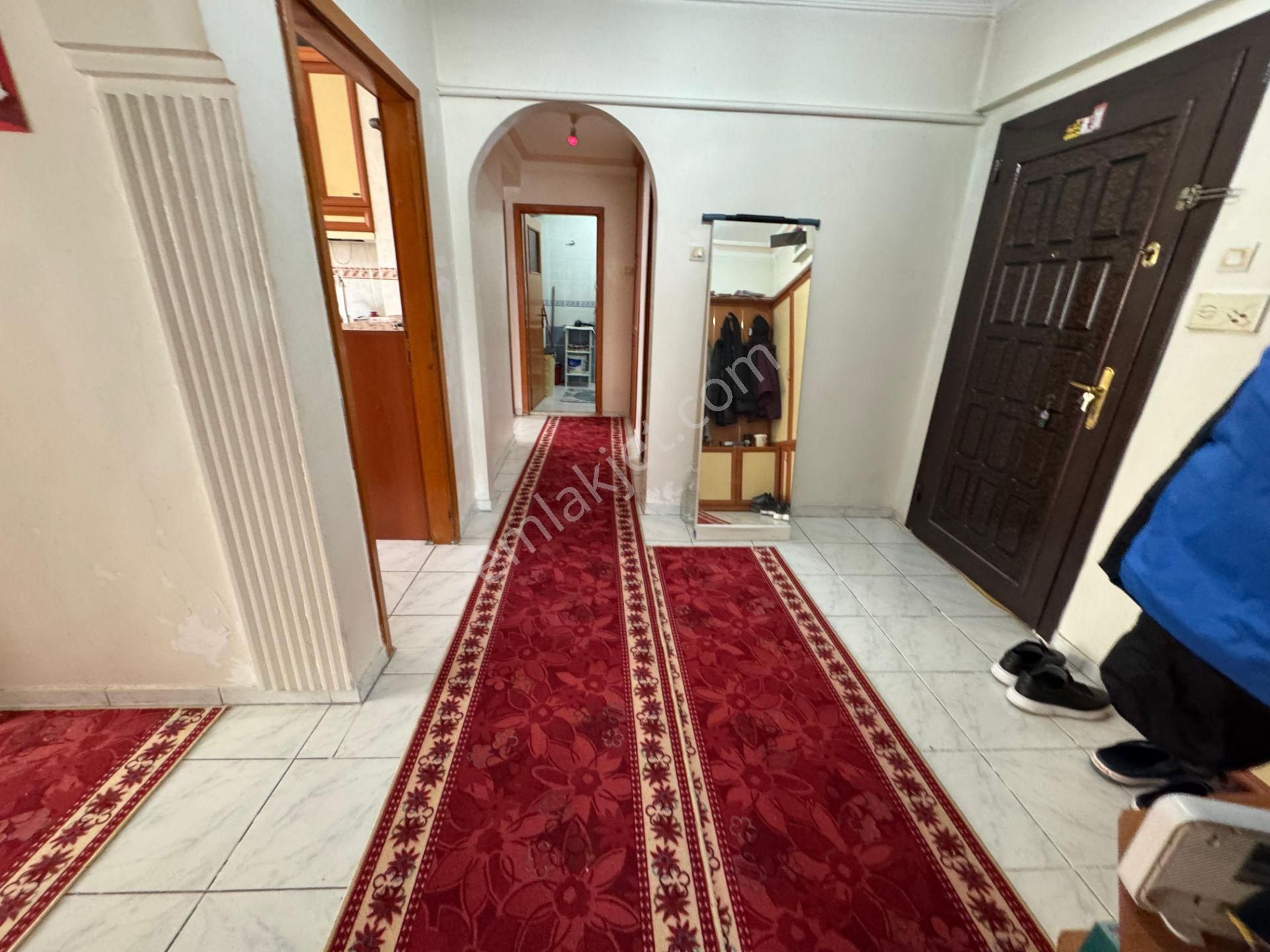 Es-astan Selçuklu Mahallesinde Cadde Üzerinde Ara Katta Geniş Metrekareli Daire - Görsel 27