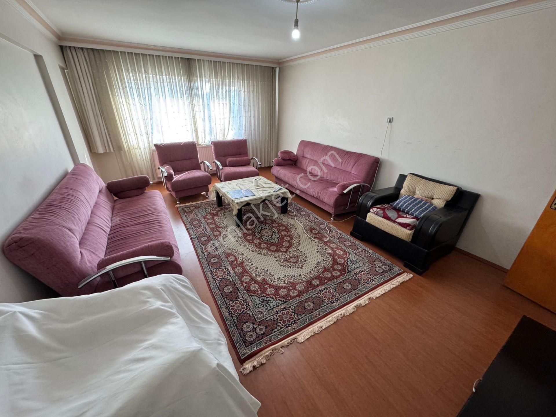 Es-astan Selçuklu Mahallesinde Cadde Üzerinde Ara Katta Geniş Metrekareli Daire - Görsel 10