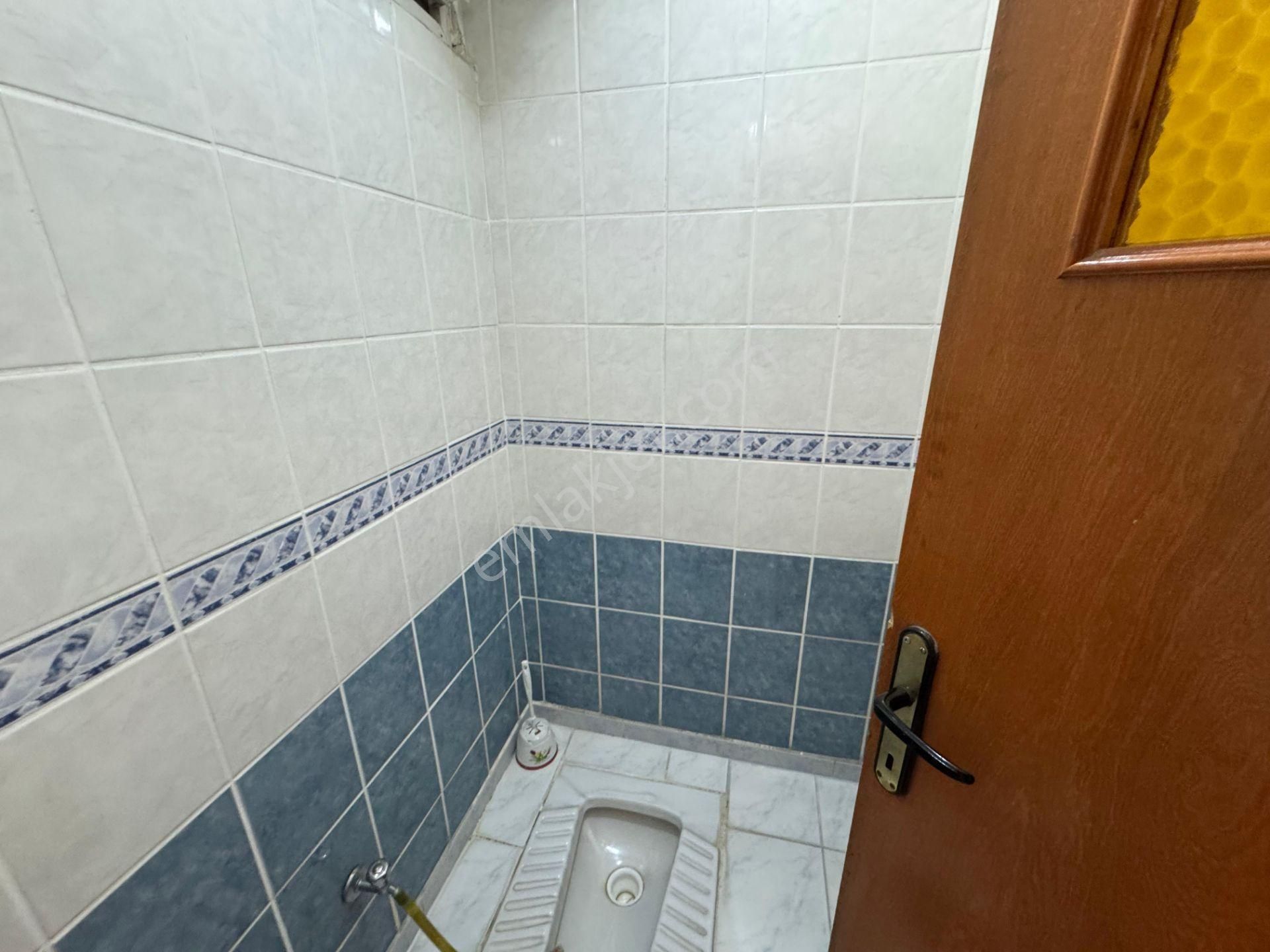 Es-astan Selçuklu Mahallesinde Cadde Üzerinde Ara Katta Geniş Metrekareli Daire - Görsel 25