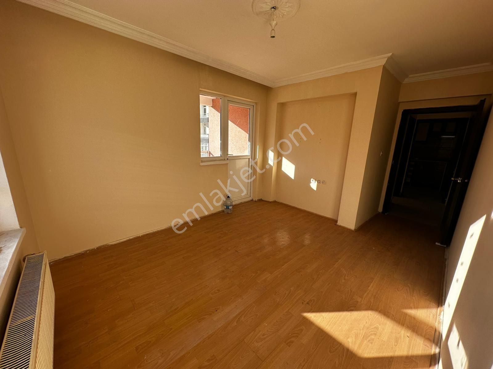 Osmangazi Cadde Dibi 3+1 135m2 21000 Tl - Görsel 6