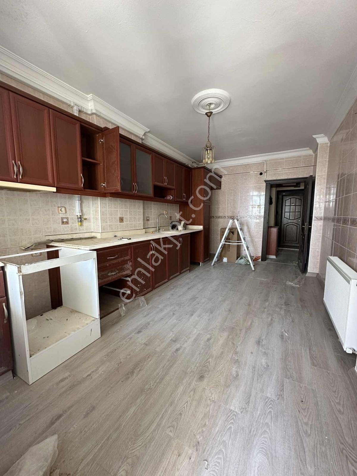 #-yat-# Adonis Sitesi 3+1 Havuzlu Deniz Manzaralı Kiralık Daire - Görsel 31