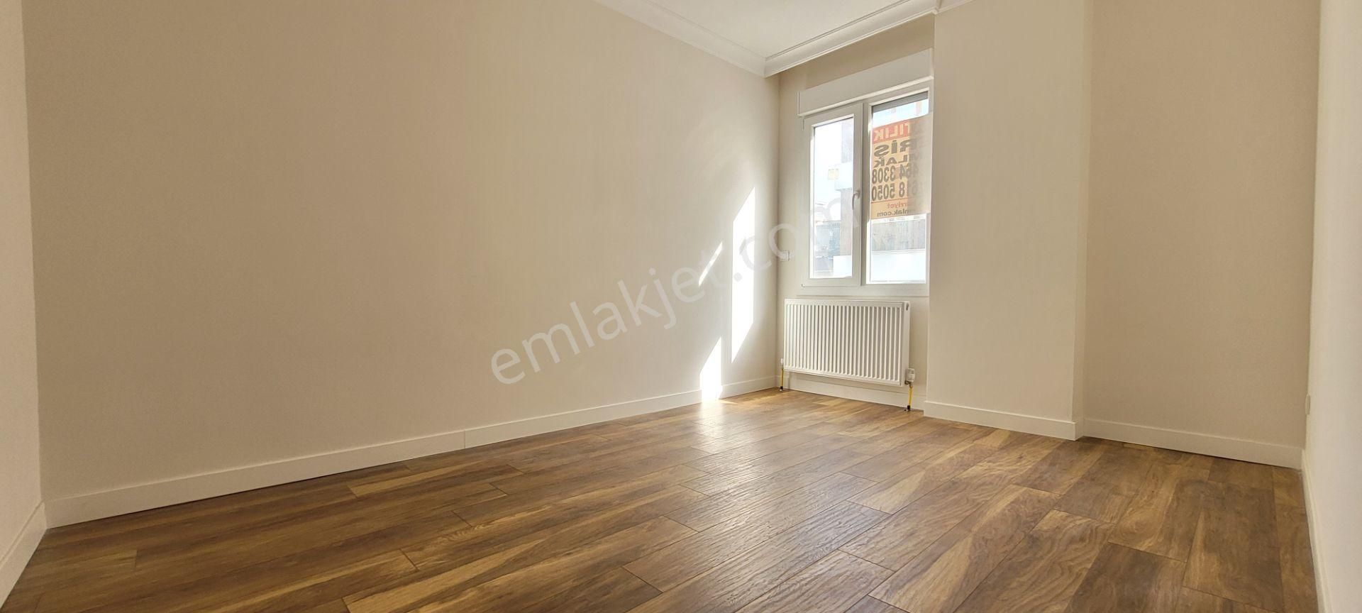 Kozyatağı 3 Yaş 3+1 Kira Senelik İstenmekte Aylık Kabul Edilmiyor - Görsel 6