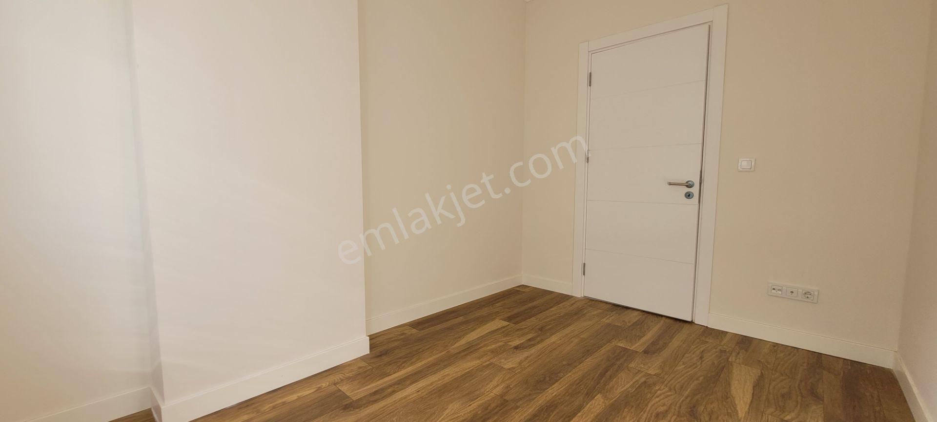 Kozyatağı 3 Yaş 3+1 Kira Senelik İstenmekte Aylık Kabul Edilmiyor - Görsel 14