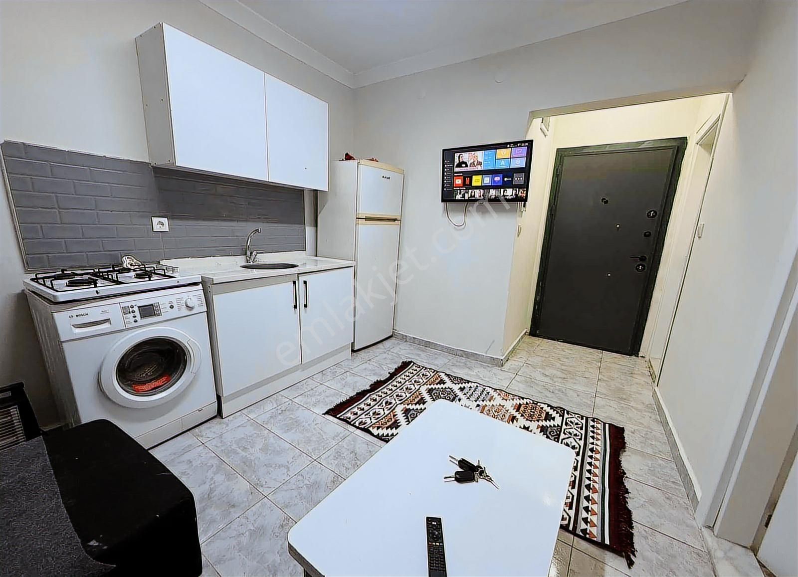 Bayraklı Soğukkuyu'da Merkezi Konumda Eşyalı Kiralık 1+1 Daire - Görsel 11