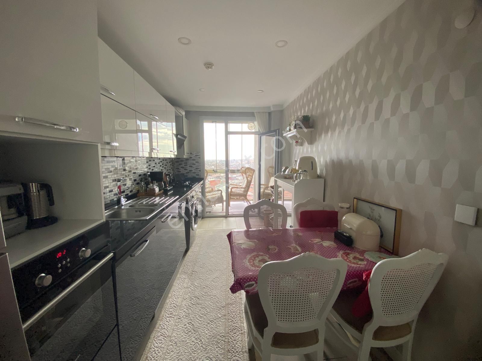 Bağcılar Metro Adn Park Otopark Güvenlıklı 2+1 Lüks Satılık Daıre - Görsel 8