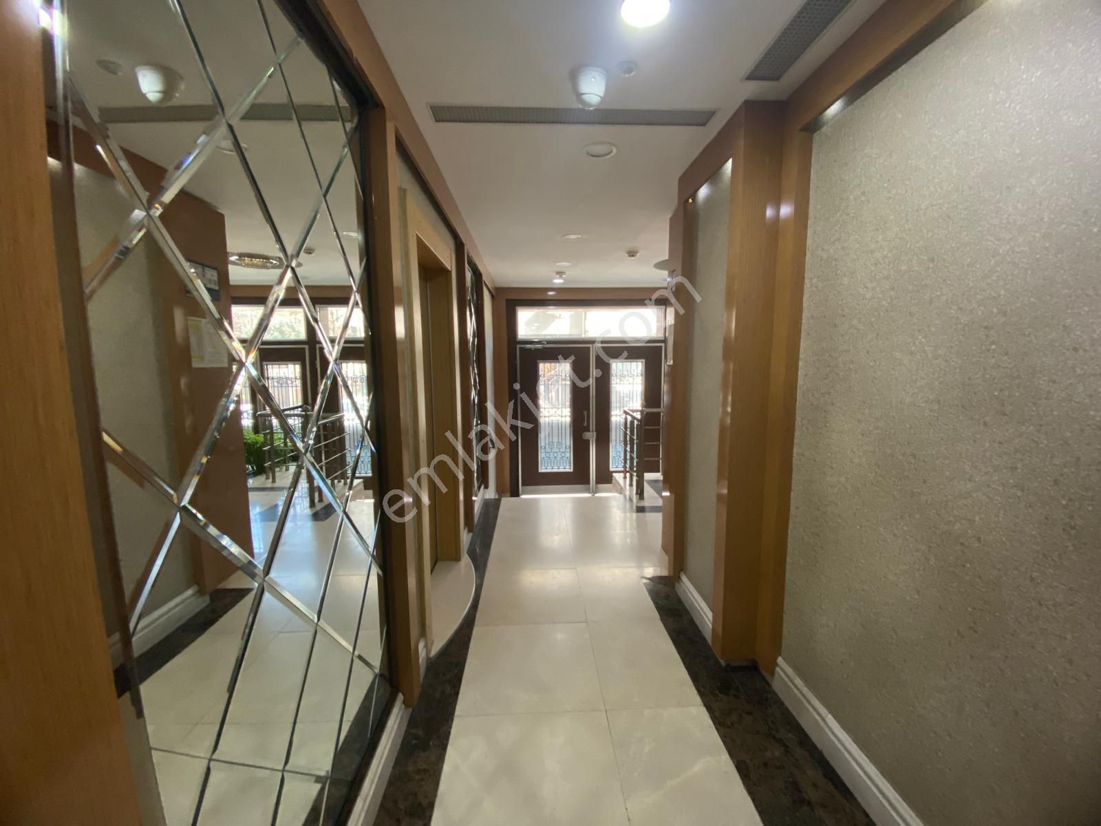 Bağcılar Metro Adn Park Otopark Güvenlıklı 2+1 Lüks Satılık Daıre - Görsel 32