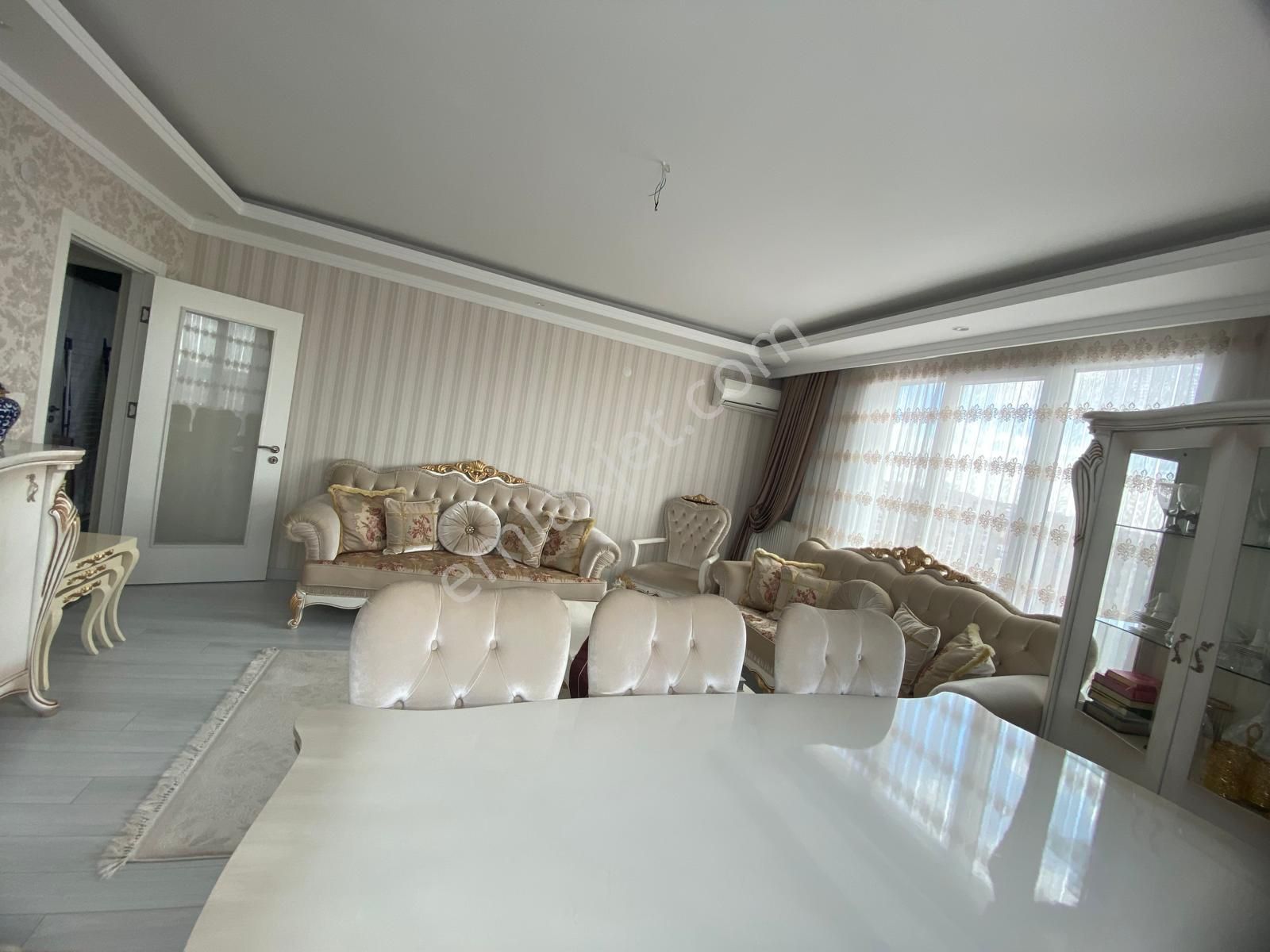 Bağcılar Metro Adn Park Otopark Güvenlıklı 2+1 Lüks Satılık Daıre - Görsel 3