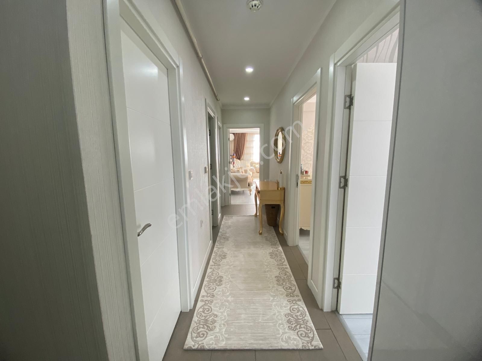 Bağcılar Metro Adn Park Otopark Güvenlıklı 2+1 Lüks Satılık Daıre - Görsel 11