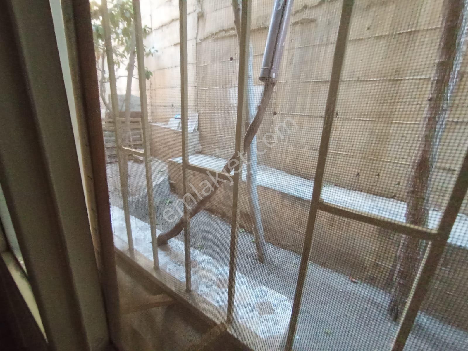 Mühendis Emlak Karabağlar Uğumumcu Mh. Eserkente 100m2 2+1 Daire - Görsel 4