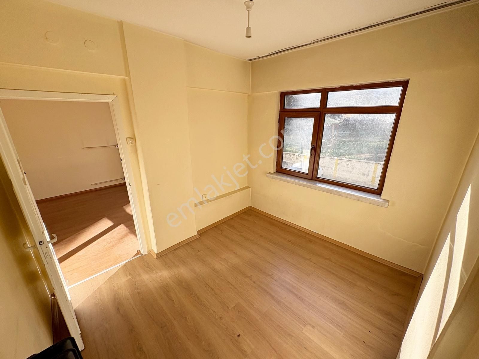 3+1 Y.giriş Kat Konumunda Yatırıma Ve Krediye Uygun Fırsat Daire - Görsel 24