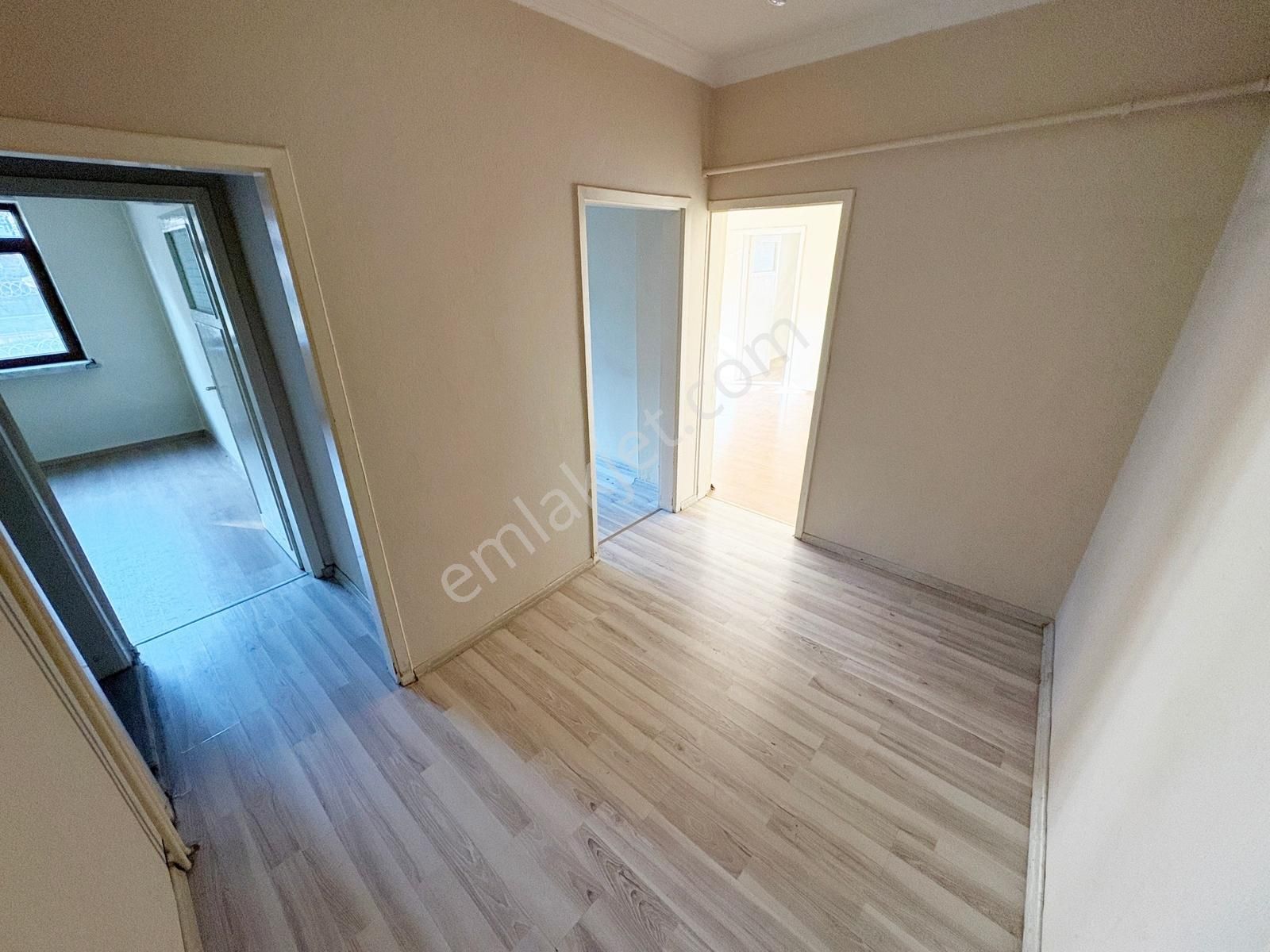 3+1 Y.giriş Kat Konumunda Yatırıma Ve Krediye Uygun Fırsat Daire - Görsel 9