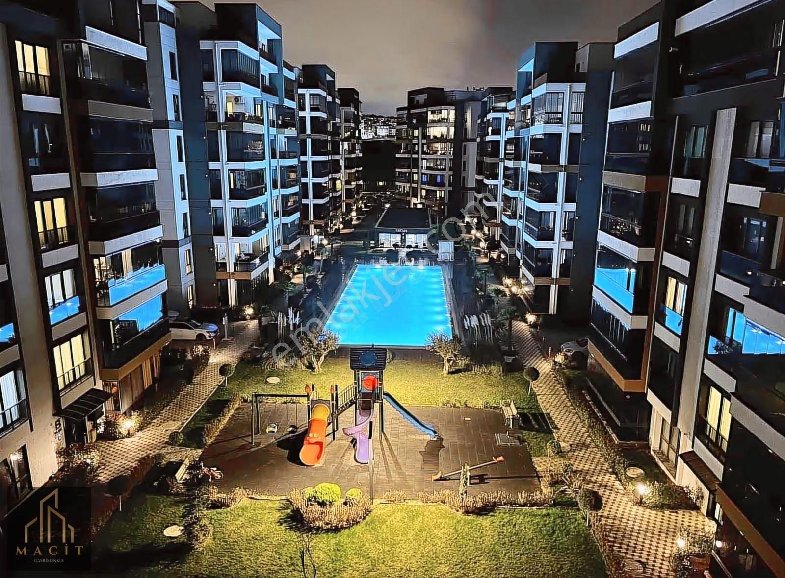 Macit'den Balkan Mah.vadi Life Sitesinde 3+1 Eşyasız Daire - Görsel 28
