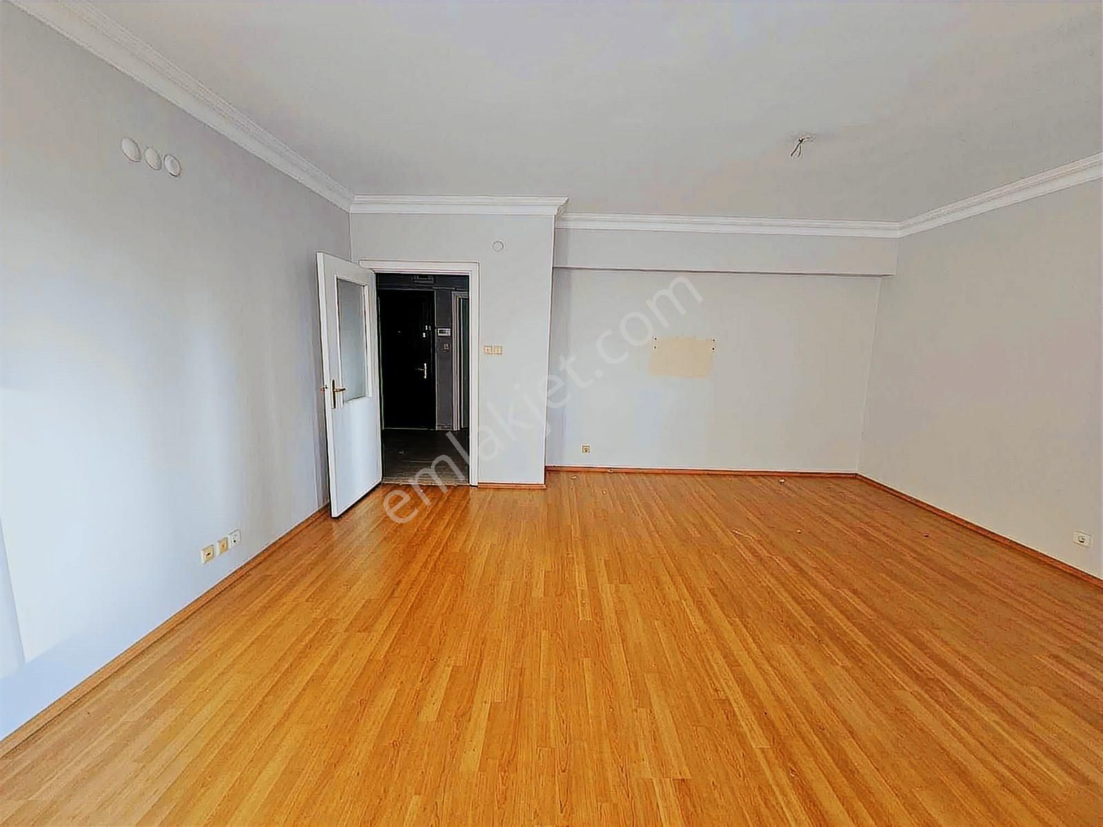 Beykent Metrobüs Durağına Yakın Kiralık 3+1 Daire - Görsel 22