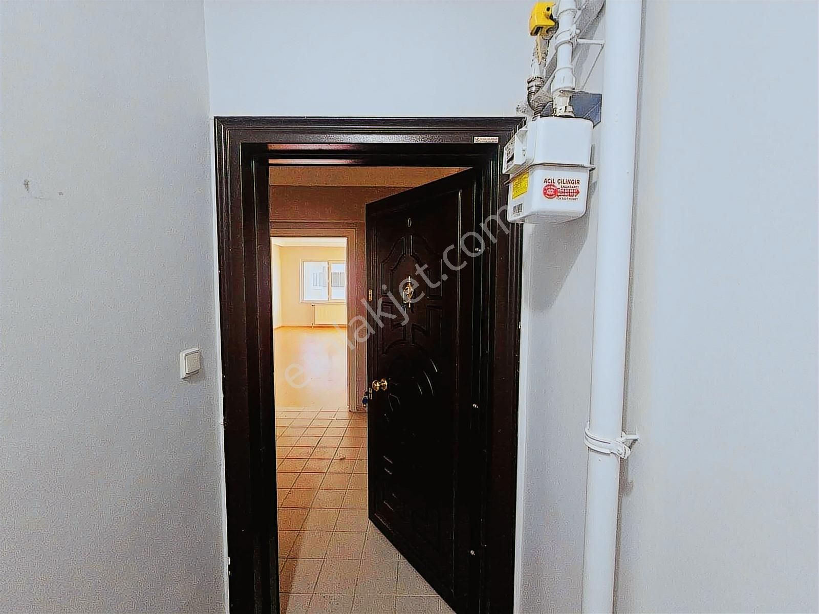 Beykent Metrobüs Durağına Yakın Kiralık 3+1 Daire - Görsel 14